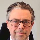 Justin, Principal, bridging.fund